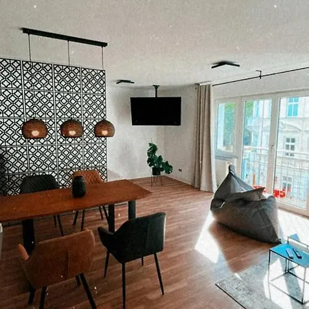 Schoene, Neu Sanierte Unterkunft In Belebter Region * Leipzig